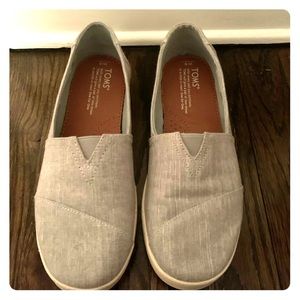 Toms canvas slip ons